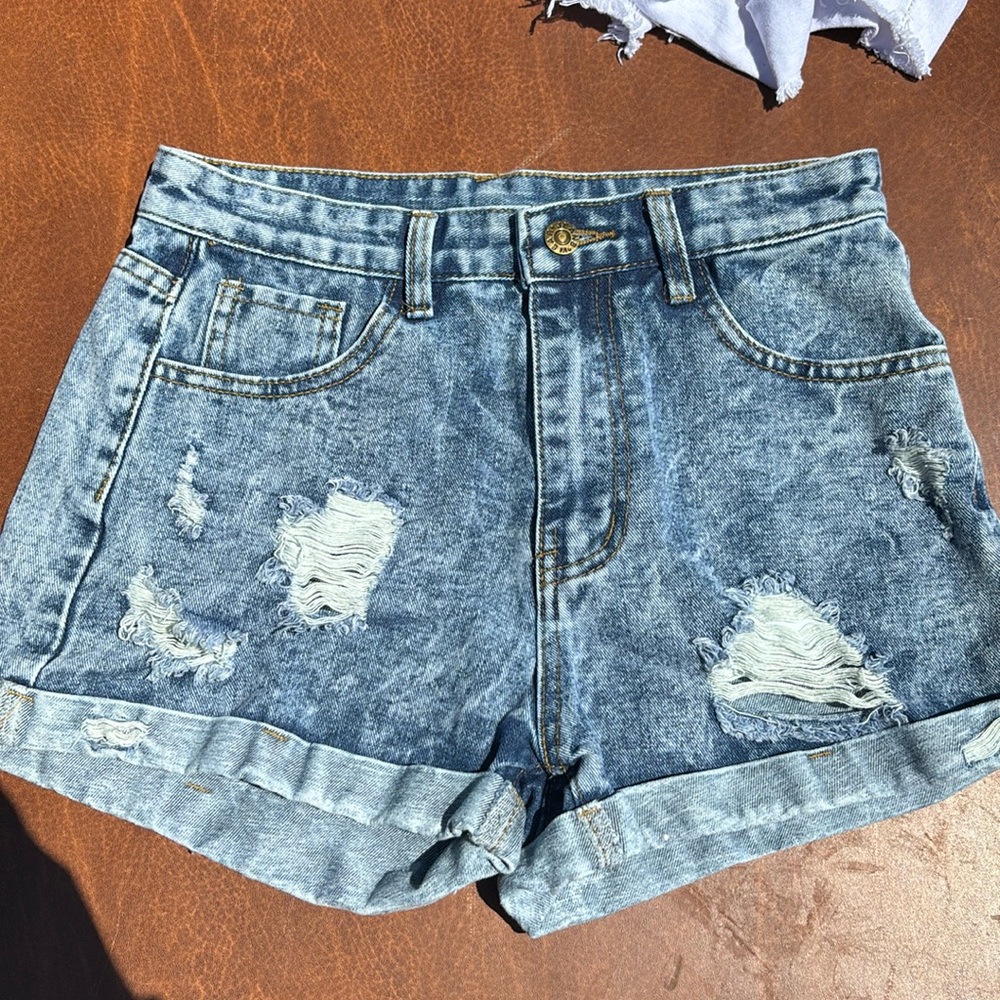 New SHEIN Size 4 denim high rise shorts